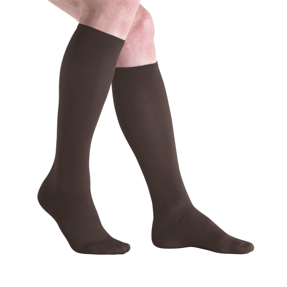 extra moderate compression socks for men